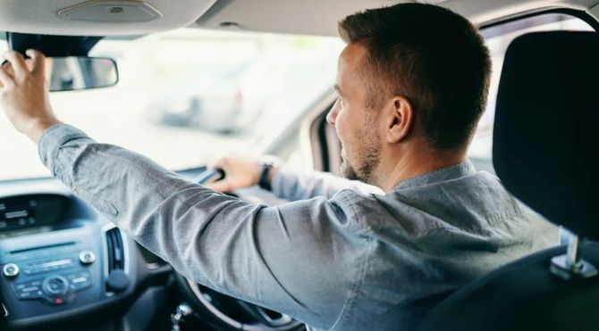 Checks to be Considered While Driving